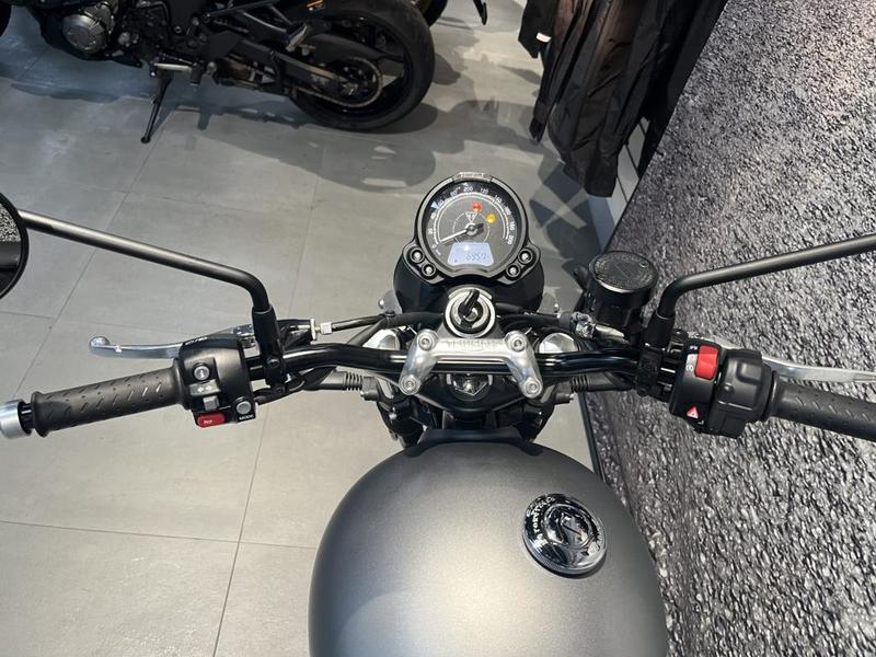 Triumph Street Twin 900