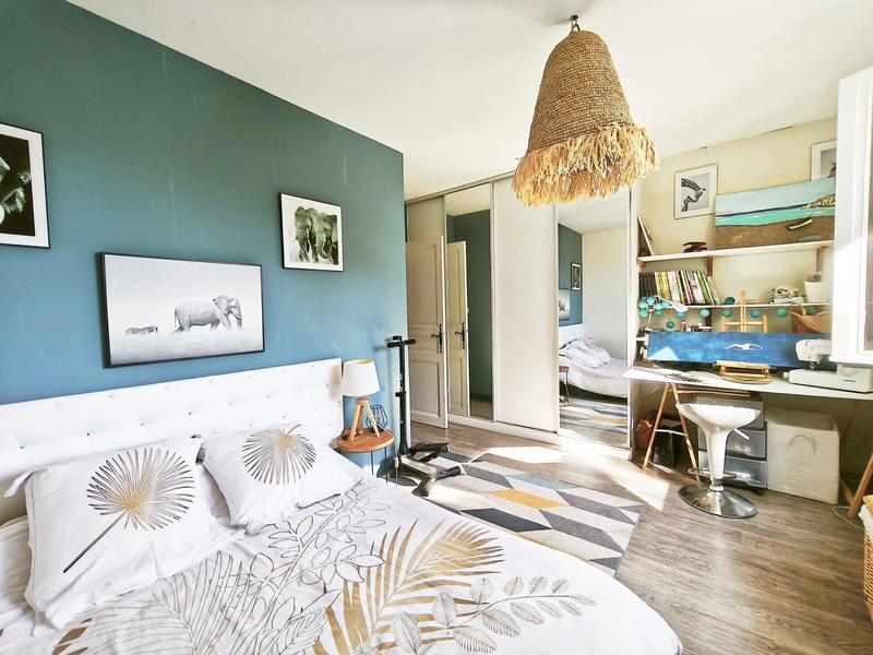 Maison - 195 m² - 7 pièces