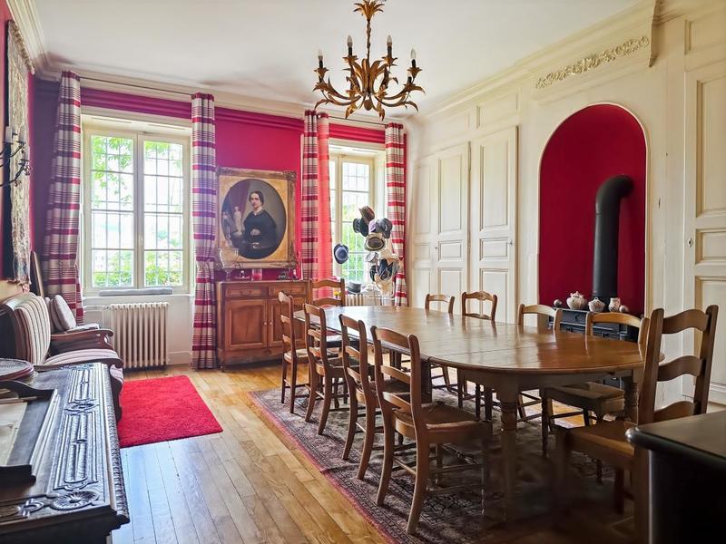 Maison de maîtres - 484 m² - 16 pièces