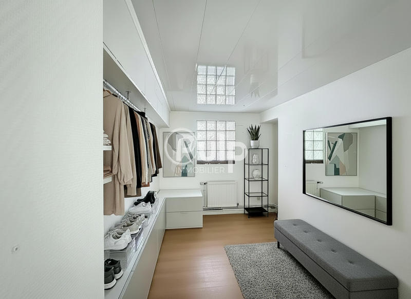 Maison - 176 m² - 8 pièces