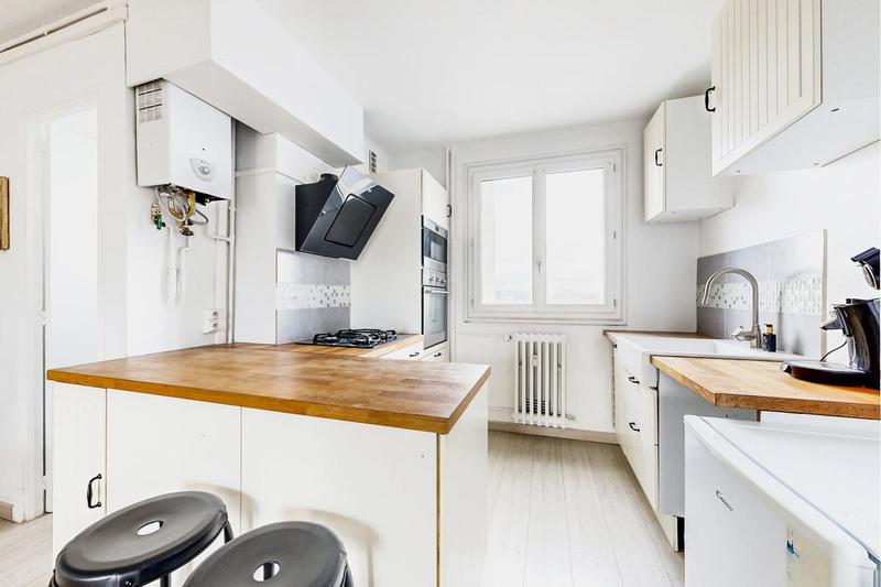 Appartement ancien - 60 m² - 3 pièces