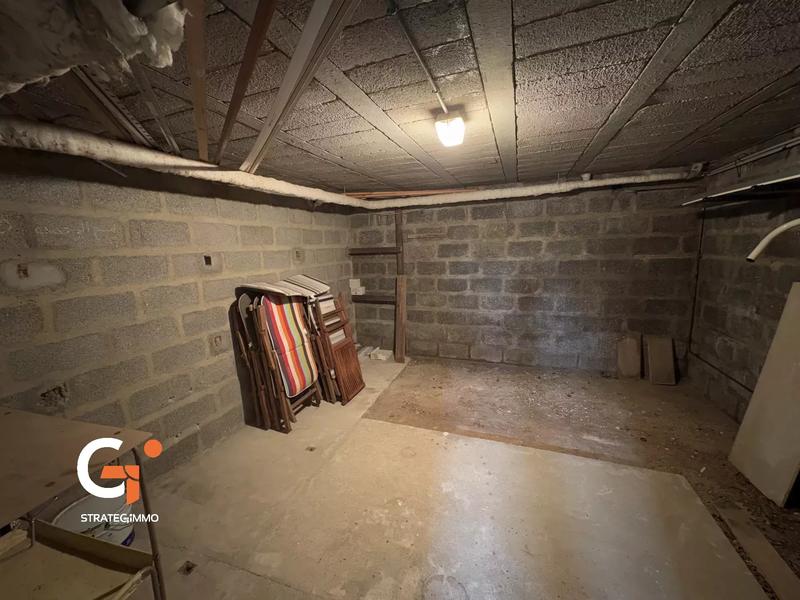 Maison - 206 m² - 7 pièces