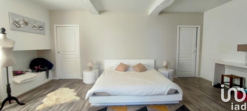 Maison - 288 m² - 8 pièces