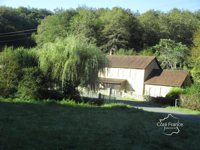 Maison - 150 m² - 5 pièces