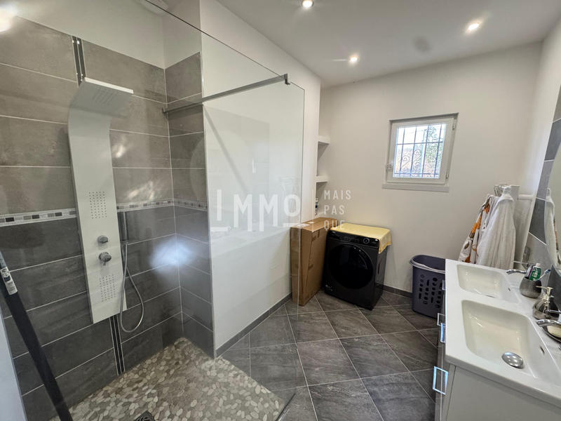 Maison contemporaine - 120 m² - 4 pièces