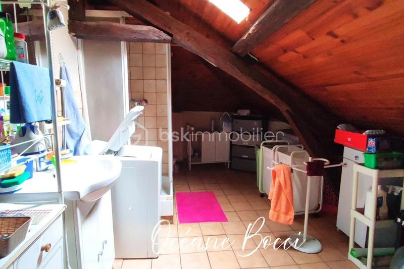 Maison ancienne - 216 m² - 8 pièces