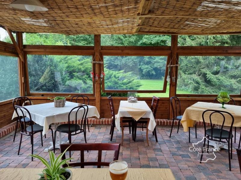 Propriété - 462 m² - 13 pièces