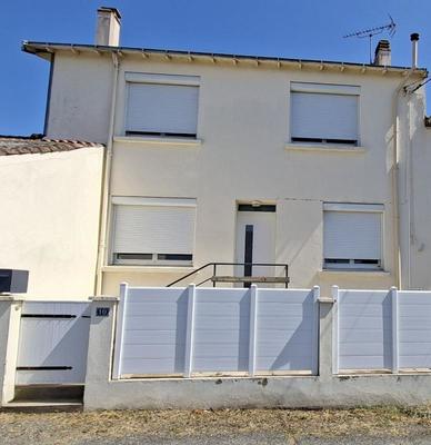 Maison - 130 m² - 7 pièces