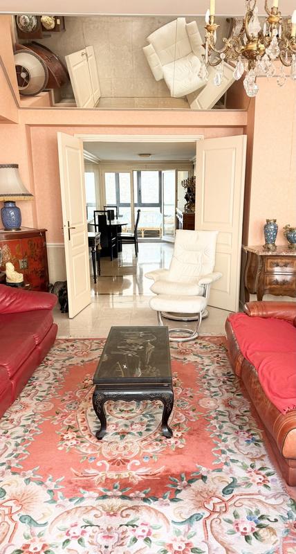 Appartement - 128 m² - 4 pièces