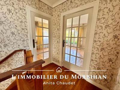 Maison - 174 m² - 9 pièces