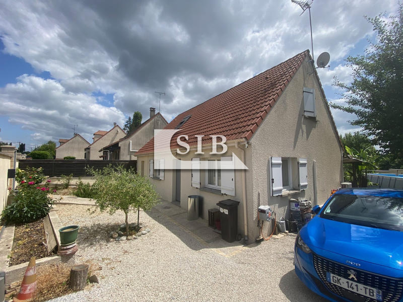 Maison - 120 m² - 6 pièces