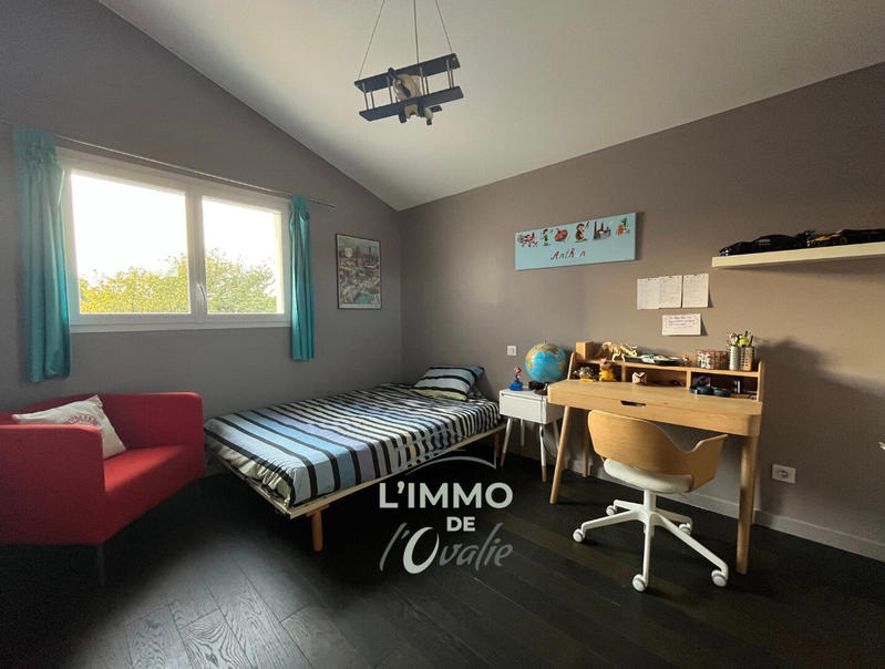 Maison - 220 m² - 7 pièces