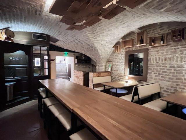 Fonds de commerce - Hôtellerie / Restauration - 160 m²