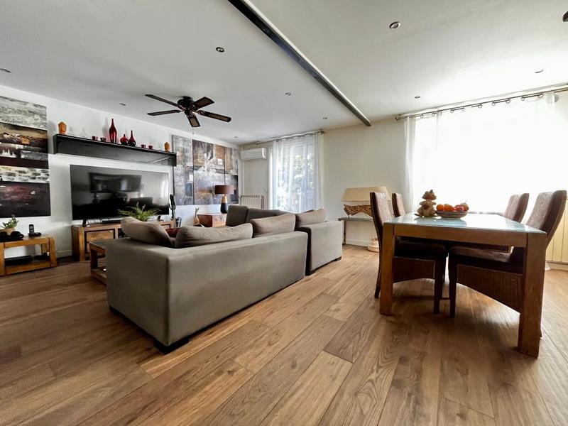 Maison - 97 m² - 4 pièces