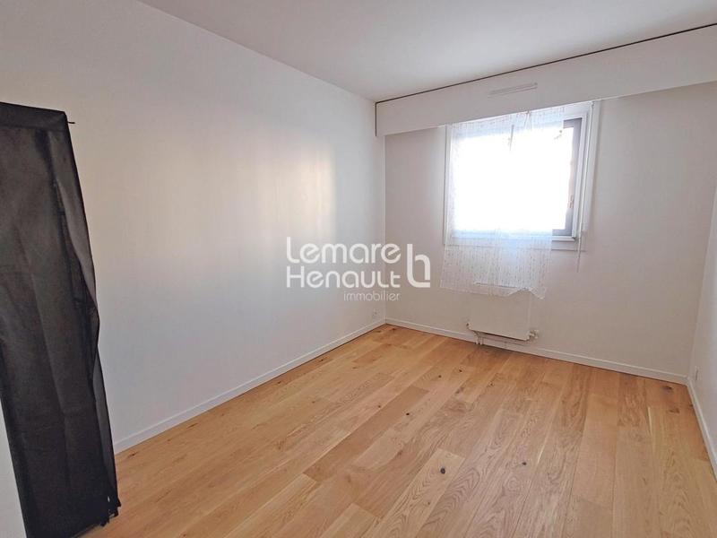Appartement - 90 m² - 4 pièces