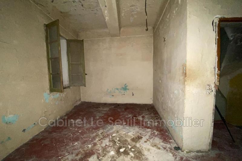 Maison - 93 m² - 8 pièces