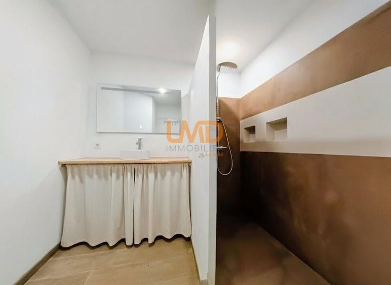 Maison de village - 84 m² - 4 pièces