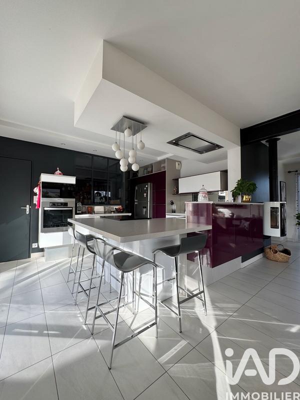 Maison - 120 m² - 7 pièces