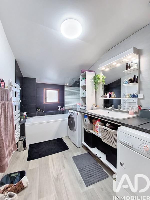 Maison de village - 118 m² - 4 pièces