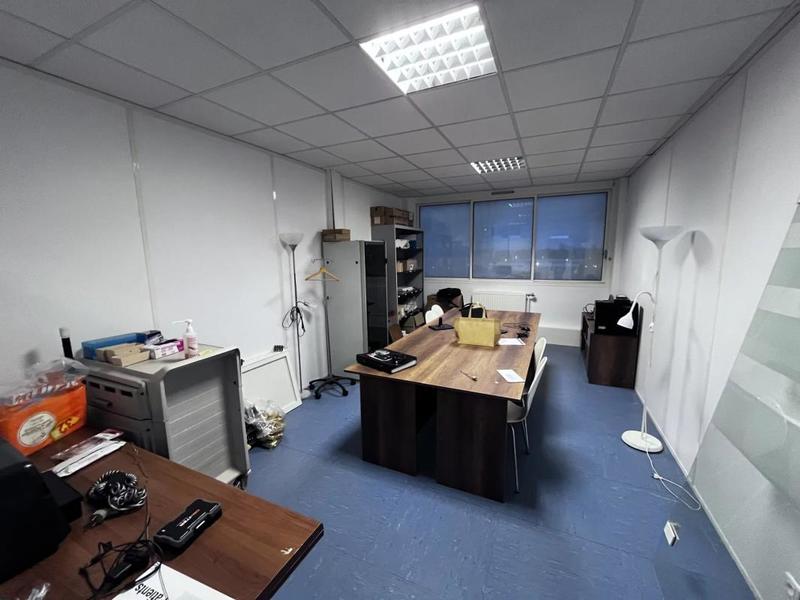 Bureau - 21 m² - 1 pièce