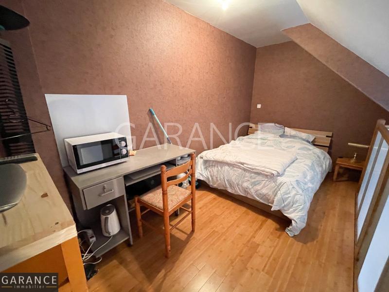 Maison - 211 m² - 6 pièces