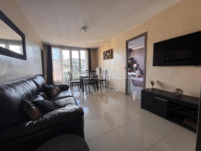 Appartement - 72 m² - 4 pièces