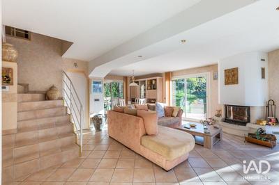 Maison - 160 m² - 5 pièces