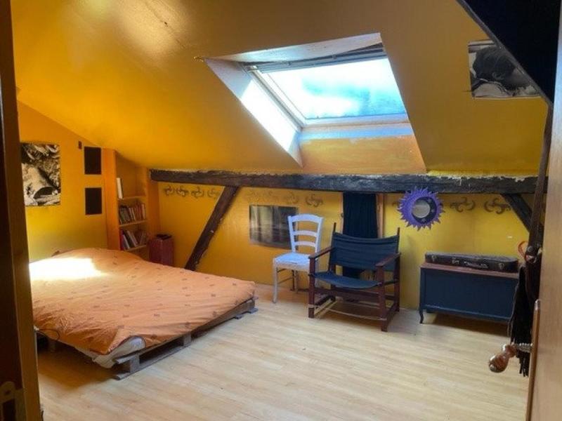 Maison - 271 m² - 12 pièces