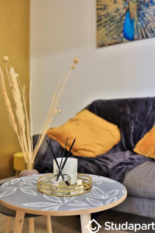 Chambre - 11 m² - 1 pièce