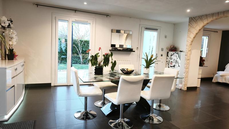 Maison - 113 m² - 5 pièces