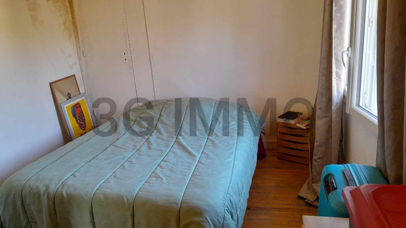 Maison - 186 m² - 9 pièces