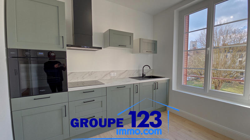 Appartement - 97 m² - 4 pièces