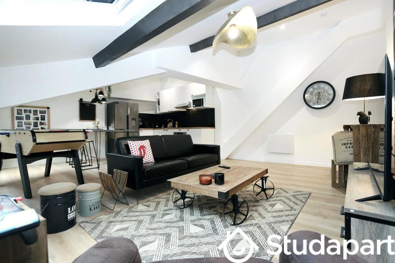 Chambre - 11 m² - 1 pièce