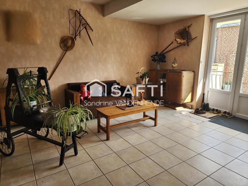 Maison - 260 m² - 10 pièces