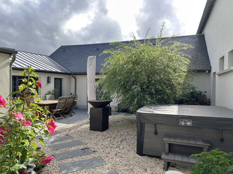 Maison ancienne - 162 m² - 7 pièces