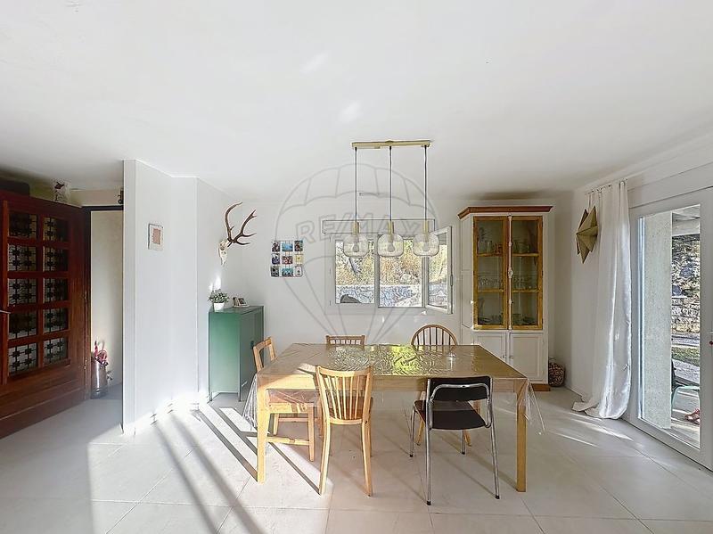 Maison - 135 m² - 6 pièces