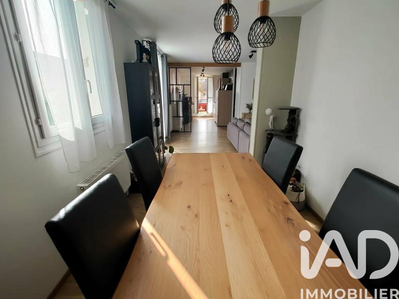 Appartement - 104 m² - 4 pièces