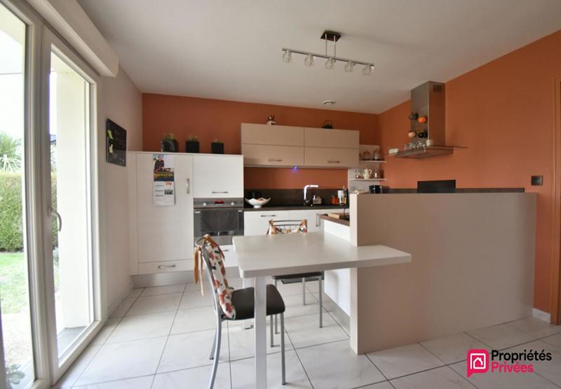 Maison - 97 m² - 5 pièces