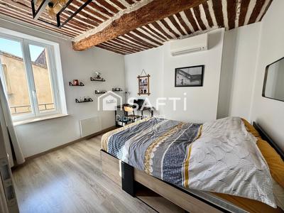 Maison de village - 80 m² - 4 pièces