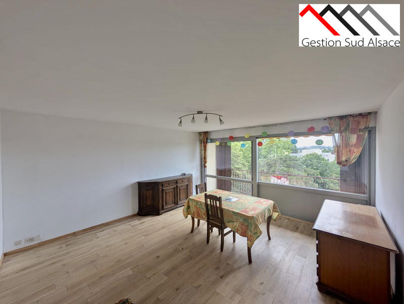 Appartement - 75 m² - 3 pièces