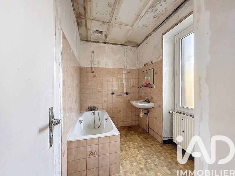 Maison - 121 m² - 5 pièces