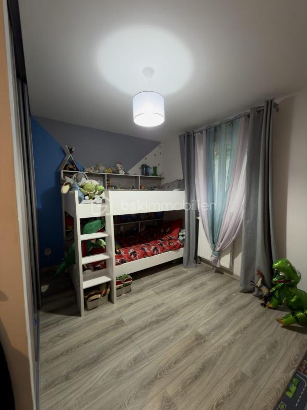 Maison - 94 m² - 4 pièces