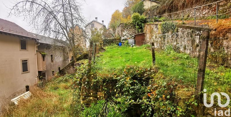 Maison - 180 m² - 9 pièces