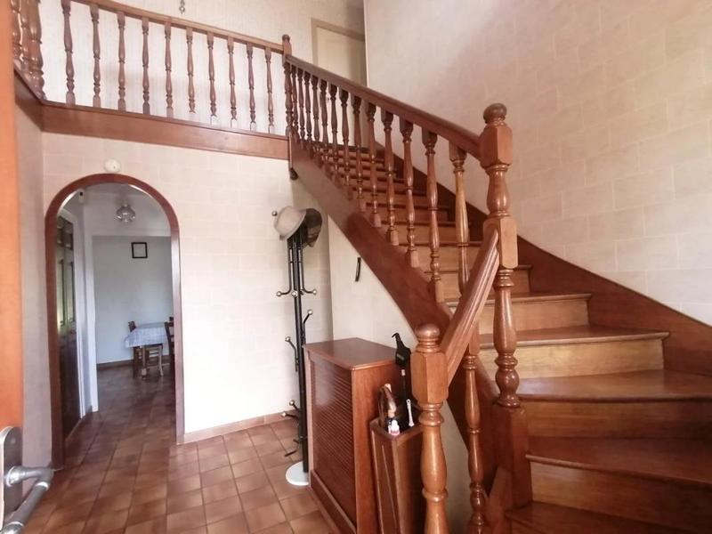 Maison - 157 m² - 5 pièces