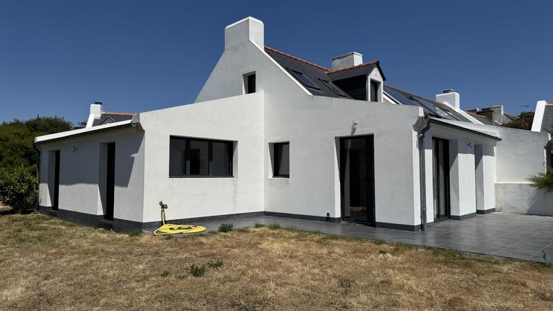 Maison - 90 m² - 4 pièces