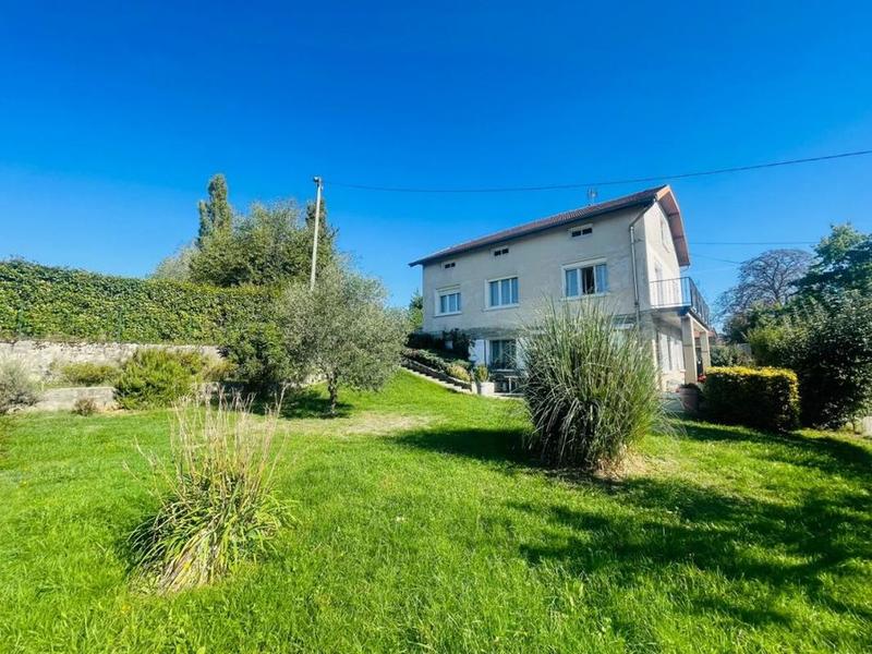 Maison - 135 m² - 6 pièces