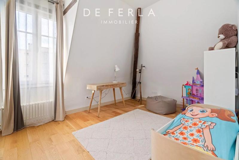 Château - 360 m² - 10 pièces