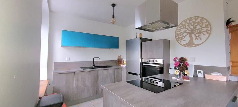 Appartement - 99 m² - 5 pièces