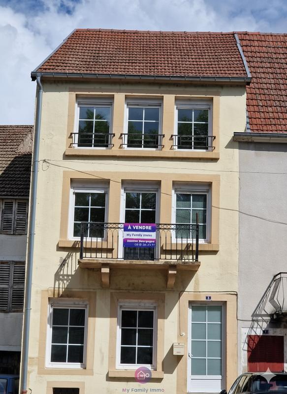 Maison - 121 m² - 6 pièces