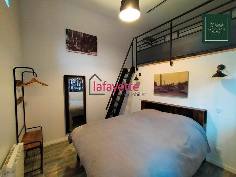 Maison - 400 m² - 16 pièces